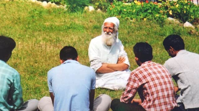 sundarlal bahuguna-min